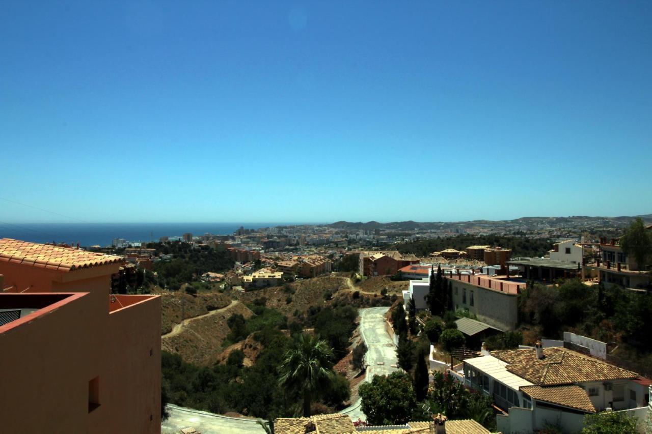 Cozy Apartment In Fuengirola Hills Kültér fotó