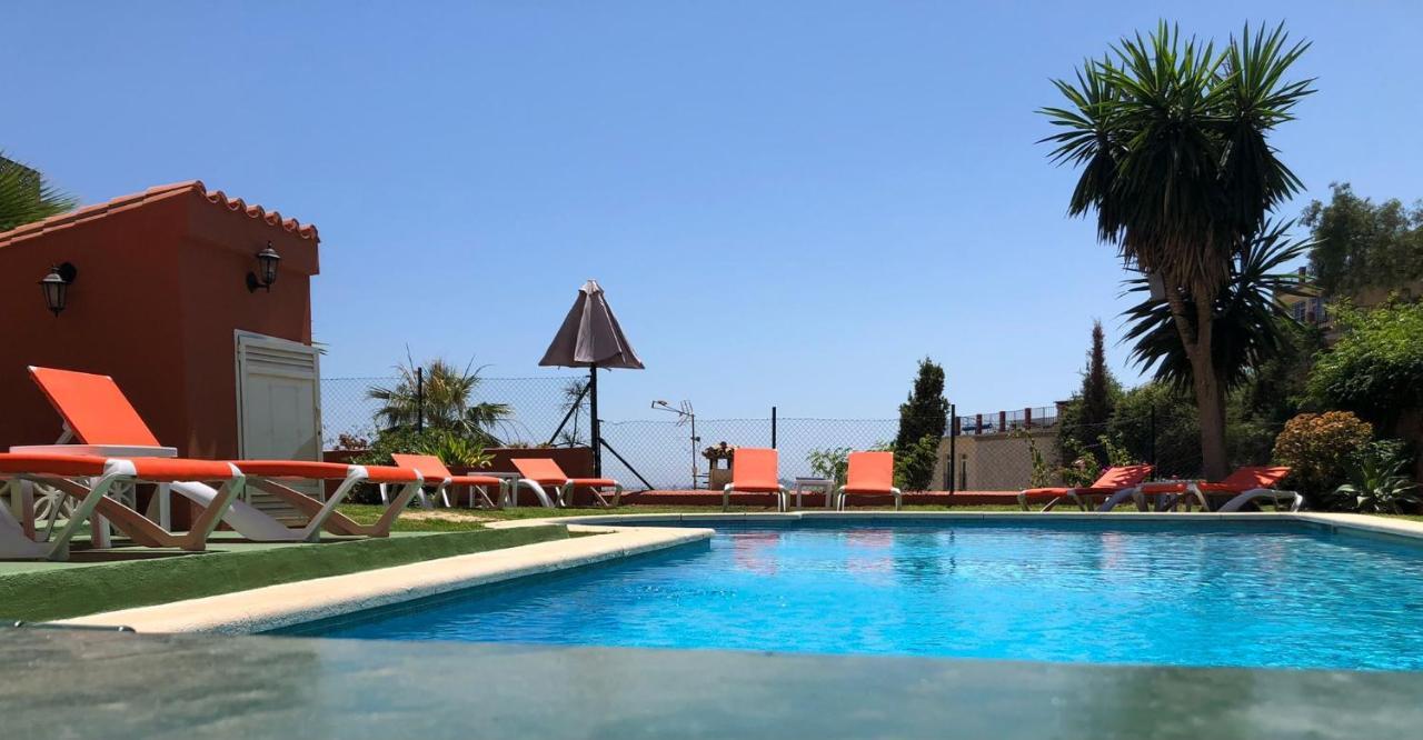 Cozy Apartment In Fuengirola Hills Kültér fotó