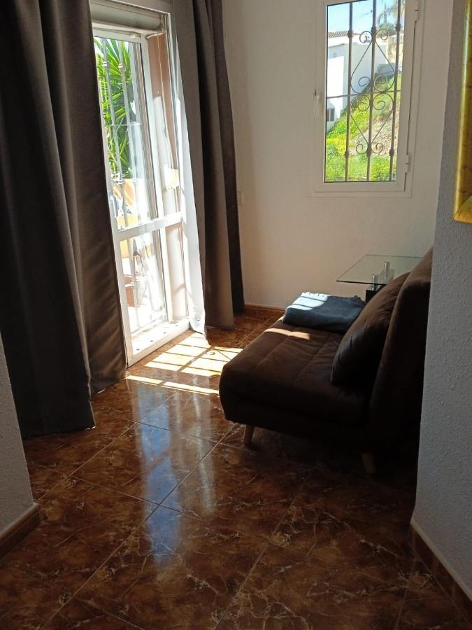 Cozy Apartment In Fuengirola Hills Kültér fotó